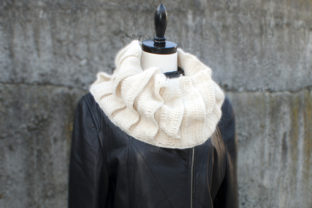 Nesting Cowl Crochet Pattern